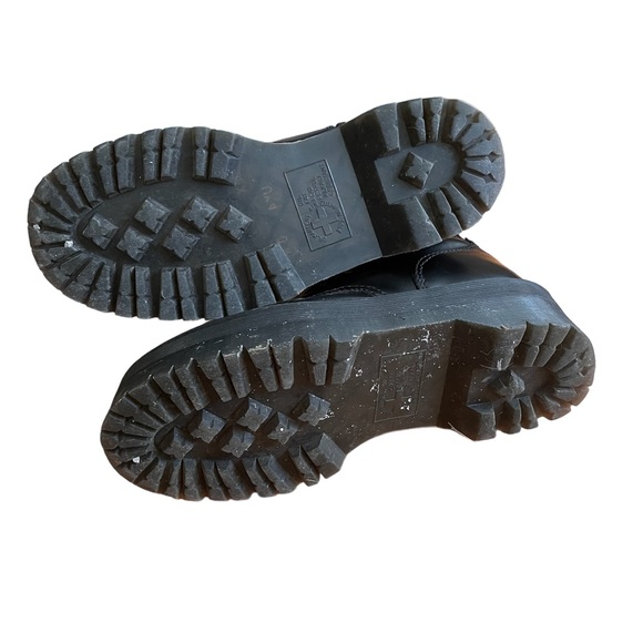 Doc martens black platform ankle boots - Picture 3 of 3